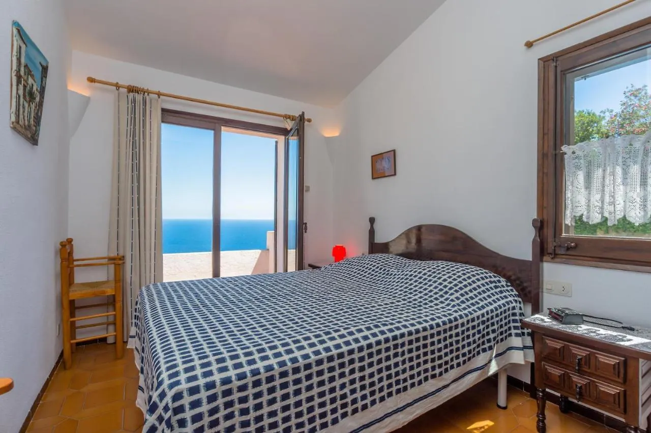 St-35 Begur Sa Tuna 4 Pax Spain